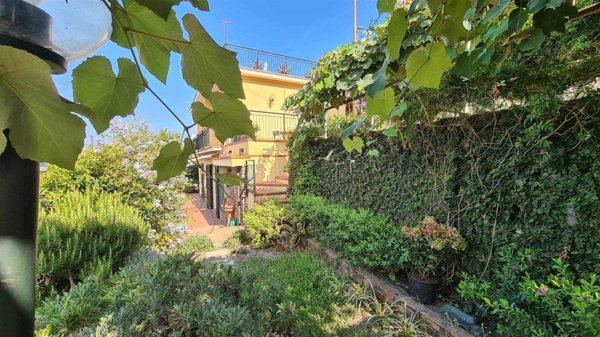 casa indipendente in vendita a Laigueglia