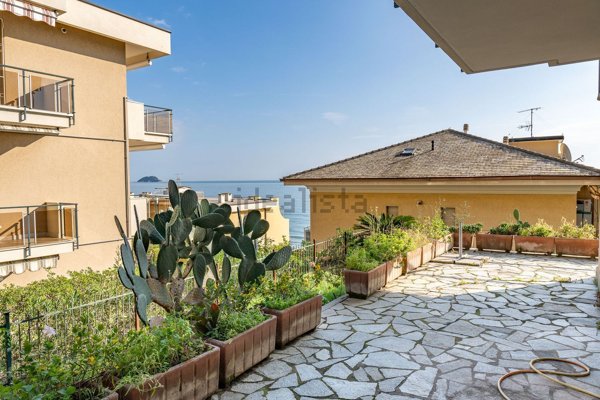 appartamento in vendita a Laigueglia