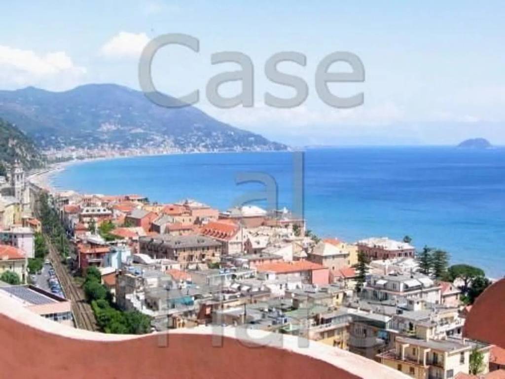 casa indipendente in vendita a Laigueglia