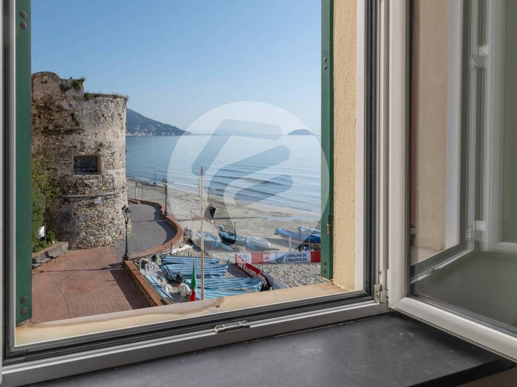 appartamento in vendita a Laigueglia