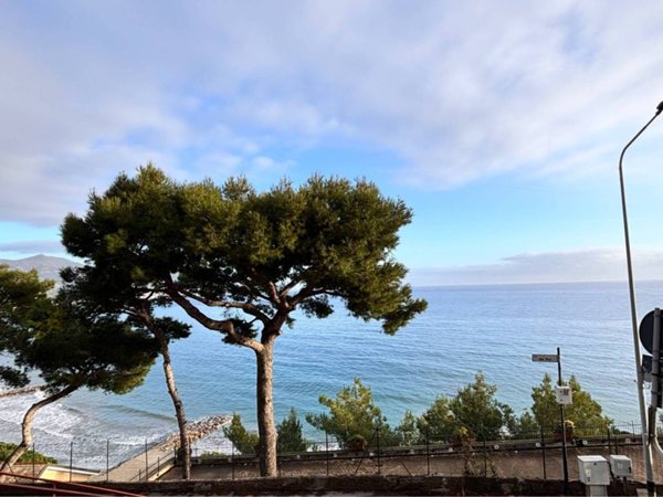 appartamento in vendita a Laigueglia