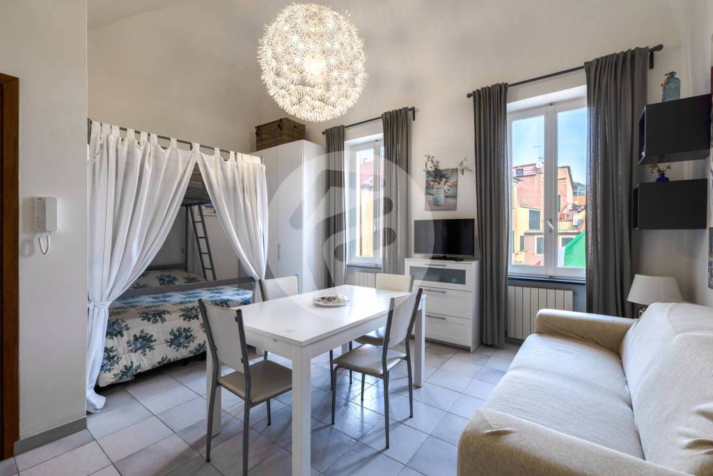 appartamento in vendita a Laigueglia