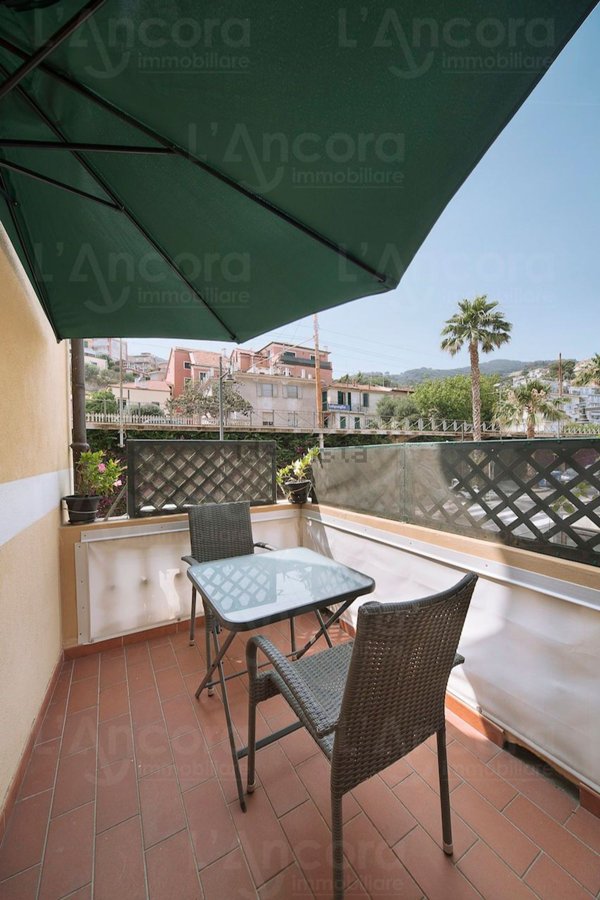 appartamento in vendita a Laigueglia