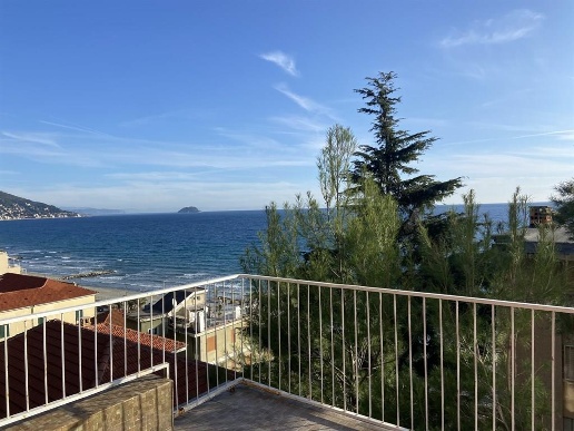 appartamento in vendita a Laigueglia