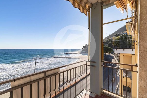 appartamento in vendita a Laigueglia