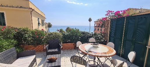 appartamento in vendita a Laigueglia