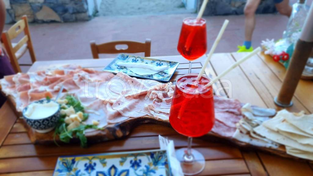 negozio in vendita a Laigueglia