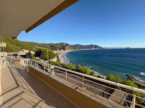 appartamento in vendita a Laigueglia