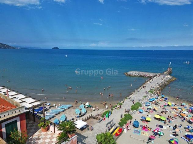 appartamento in vendita a Laigueglia