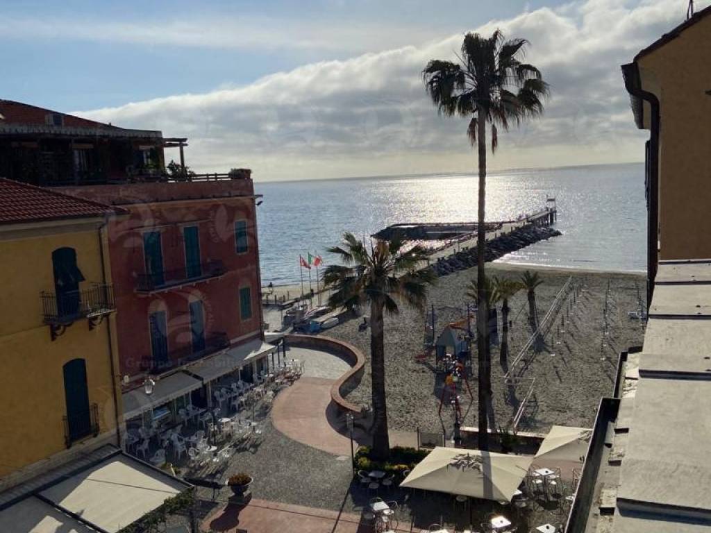 appartamento in vendita a Laigueglia