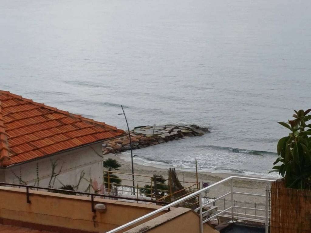 appartamento in vendita a Laigueglia