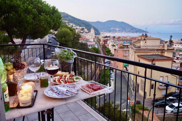 casa indipendente in vendita a Laigueglia