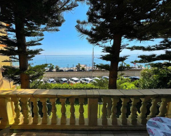 appartamento in vendita a Laigueglia