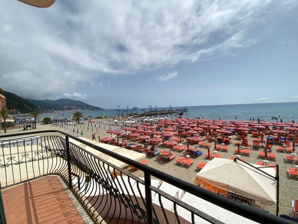 appartamento in vendita a Laigueglia