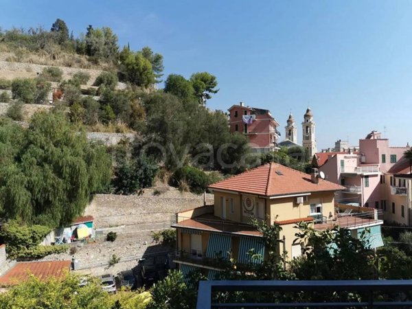 appartamento in vendita a Laigueglia