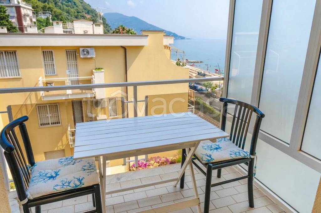 appartamento in vendita a Laigueglia