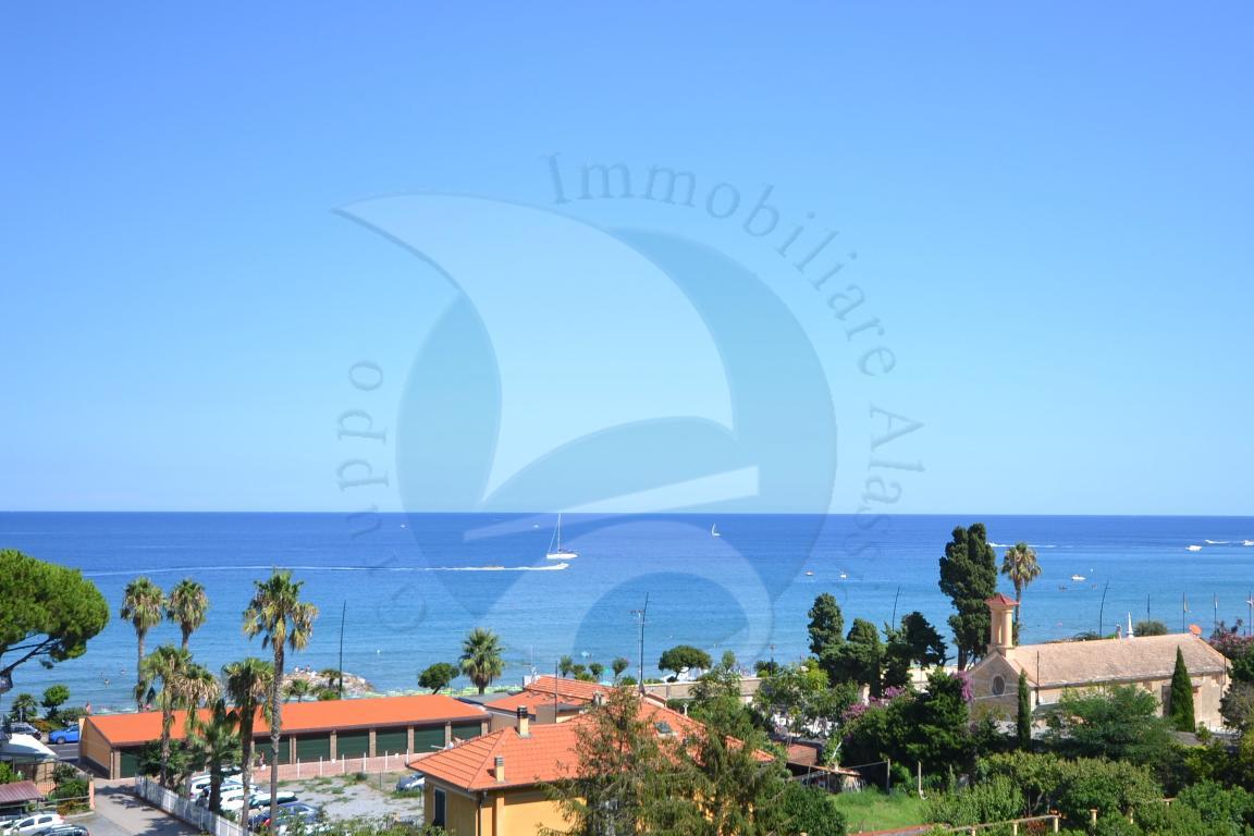 appartamento in vendita a Laigueglia