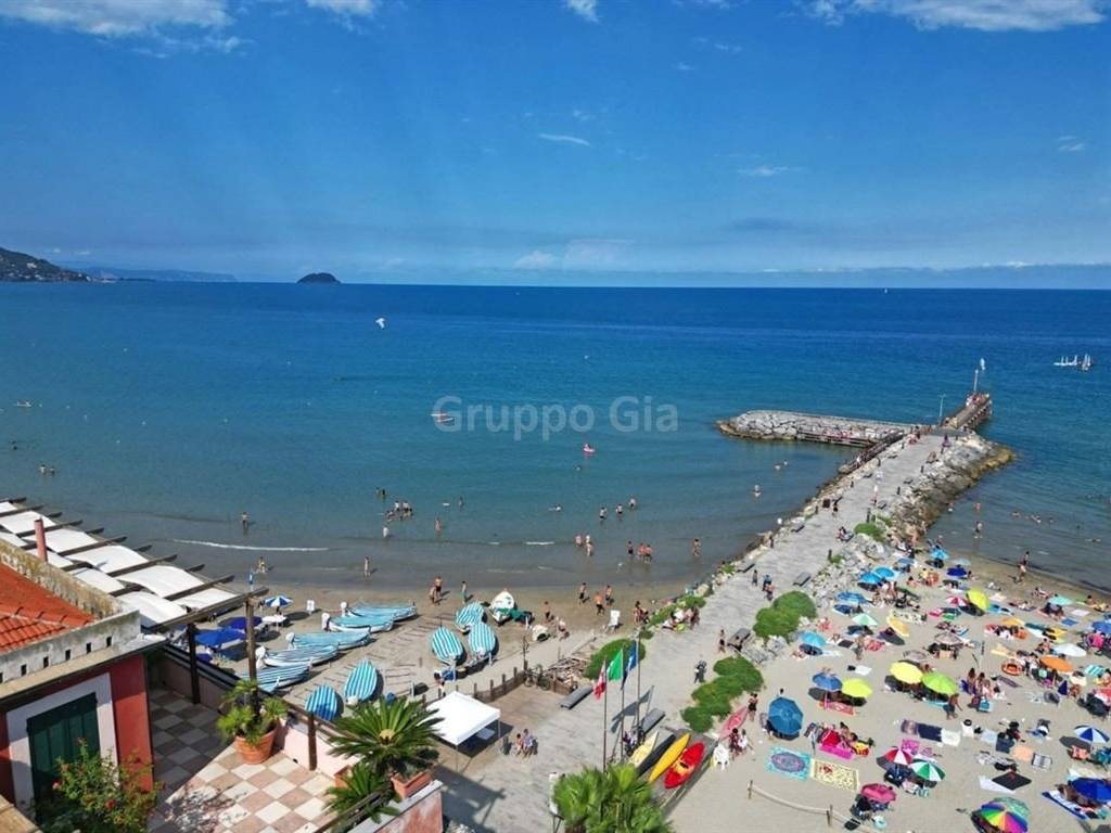appartamento in vendita a Laigueglia