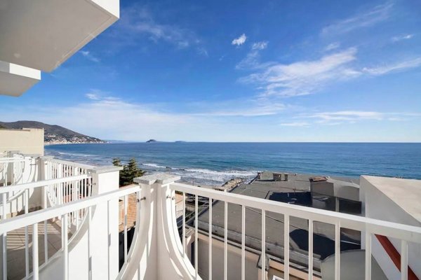 appartamento in vendita a Laigueglia