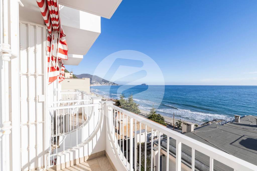 appartamento in vendita a Laigueglia