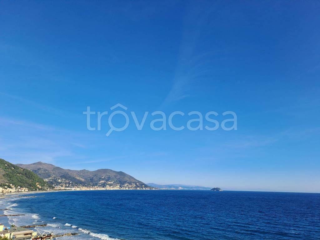 appartamento in vendita a Laigueglia