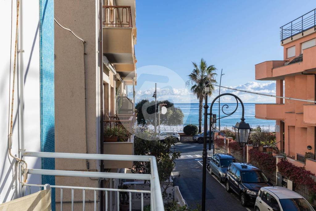 appartamento in vendita a Laigueglia