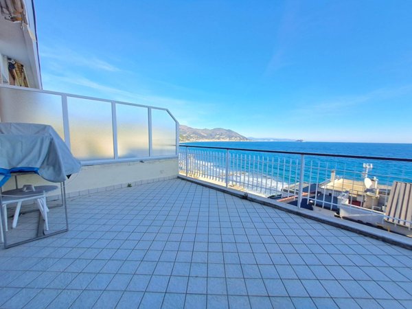 appartamento in vendita a Laigueglia