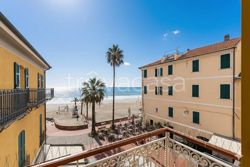appartamento in vendita a Laigueglia