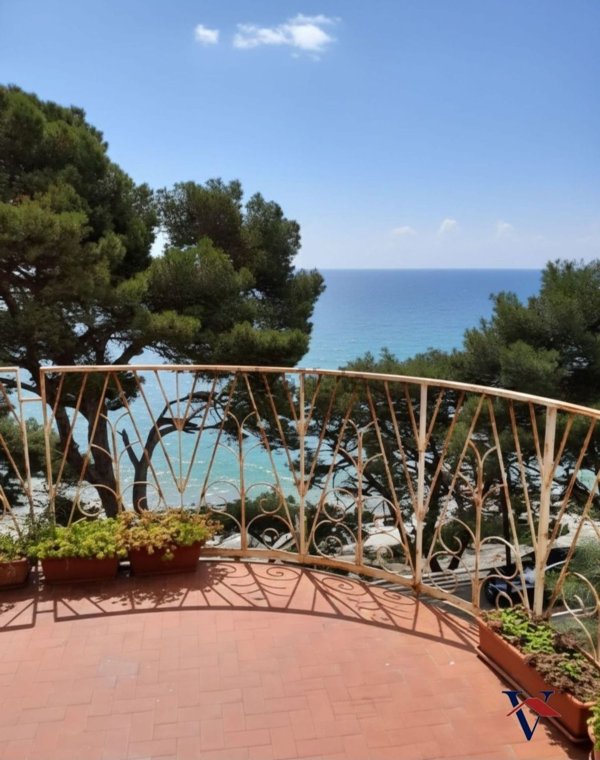 appartamento in vendita a Laigueglia