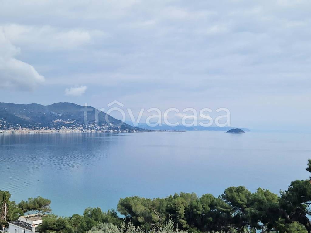 appartamento in vendita a Laigueglia