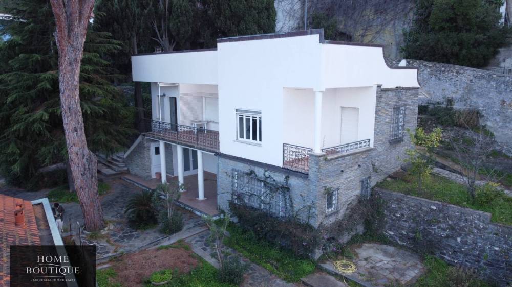 casa indipendente in vendita a Laigueglia