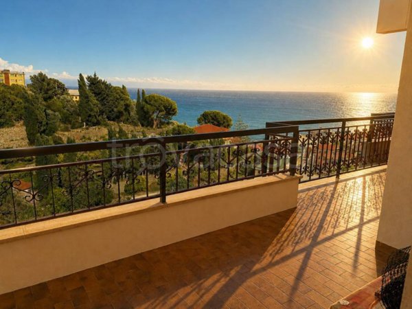appartamento in vendita a Laigueglia