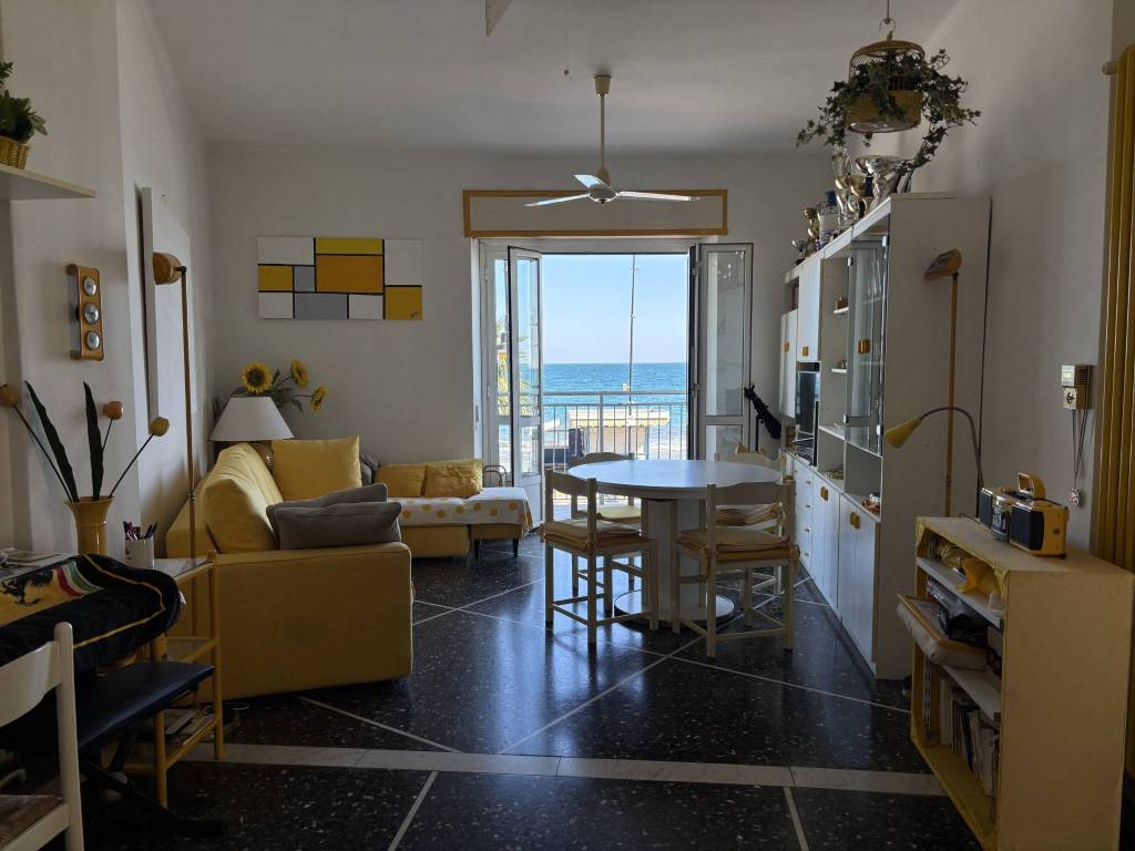 appartamento in vendita a Laigueglia
