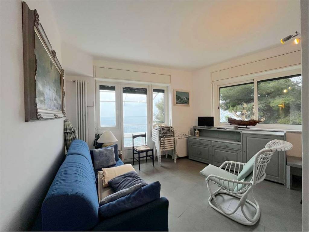 casa indipendente in vendita a Laigueglia