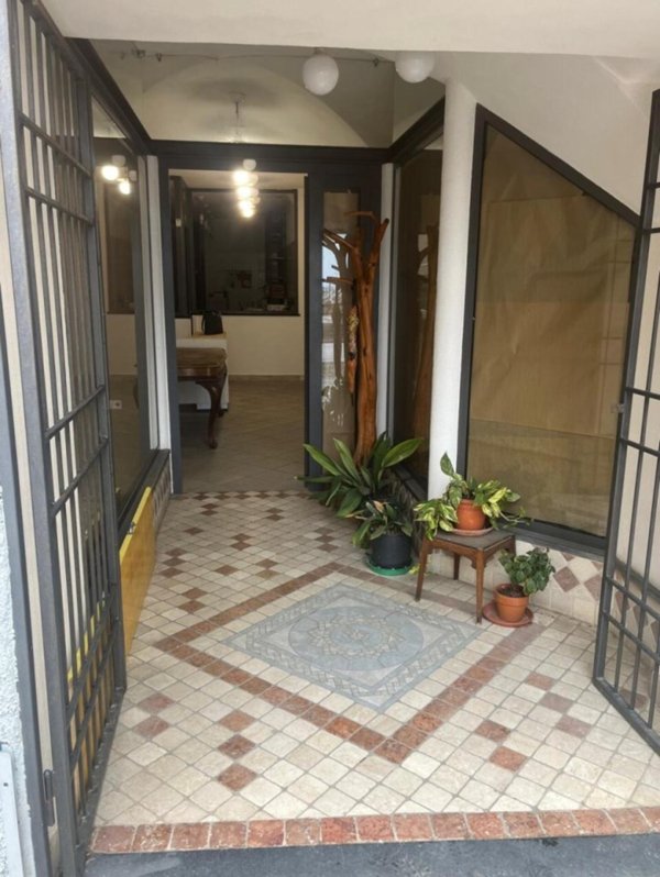 locale commerciale in vendita a Laigueglia