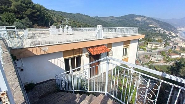 appartamento in vendita a Laigueglia