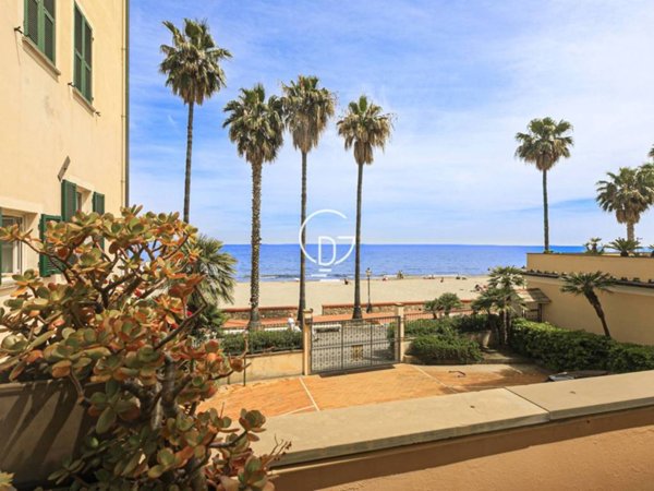 appartamento in vendita a Laigueglia