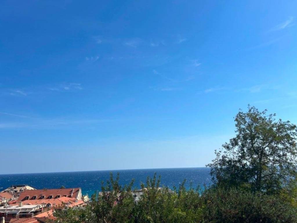appartamento in vendita a Laigueglia