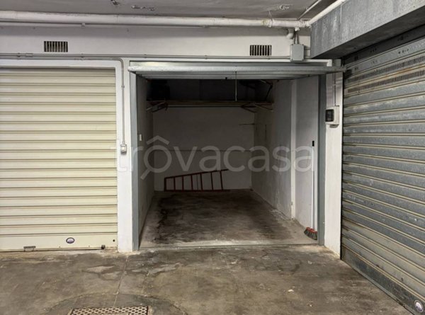 box auto in vendita a Laigueglia