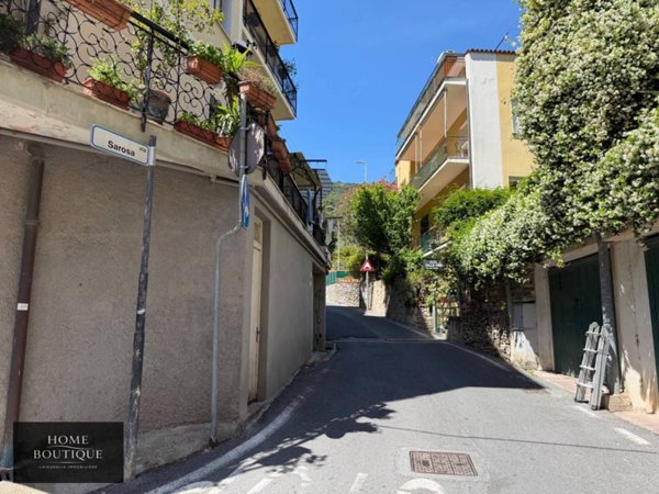 box auto in vendita a Laigueglia