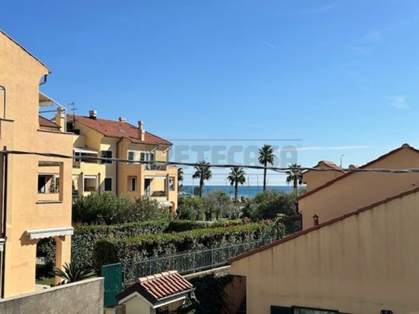 appartamento in vendita a Loano