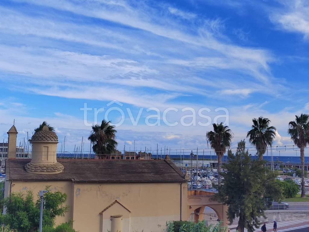 appartamento in vendita a Loano