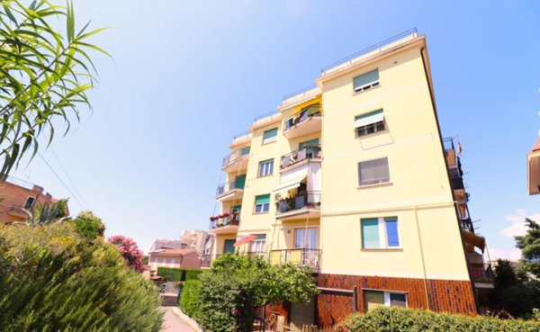 appartamento in vendita a Loano