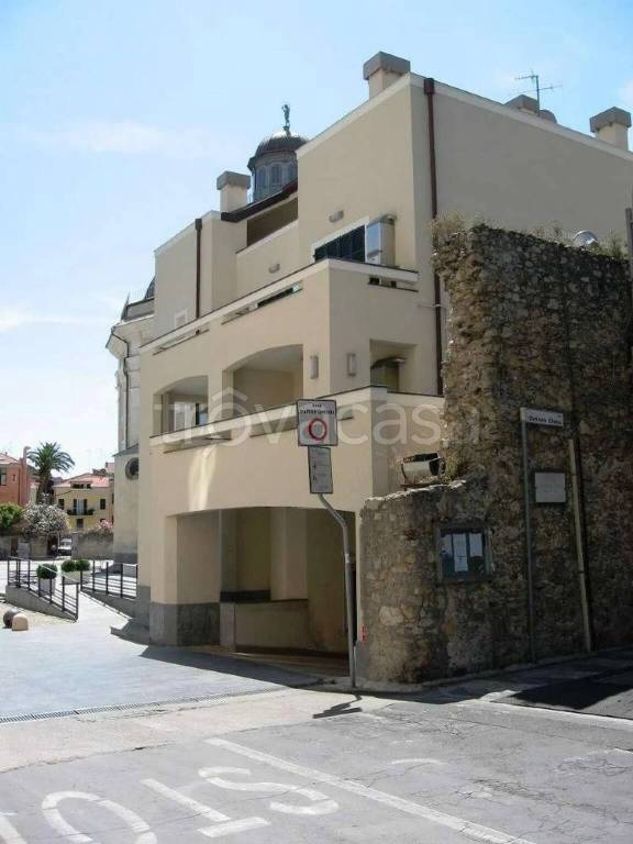 appartamento in vendita a Loano