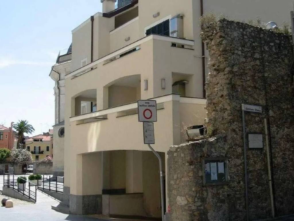 appartamento in vendita a Loano