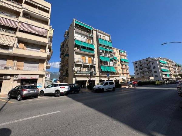 appartamento in vendita a Loano