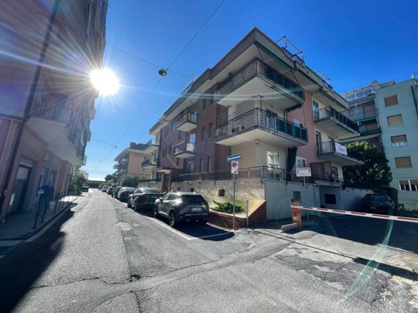 appartamento in vendita a Loano