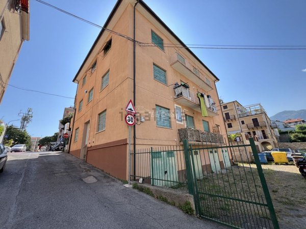 appartamento in vendita a Loano