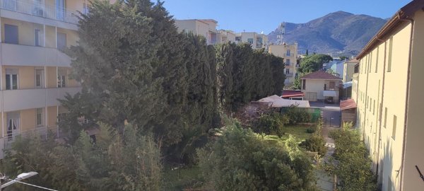 appartamento in vendita a Loano