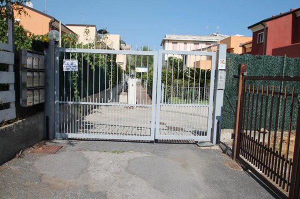 negozio in vendita a Loano